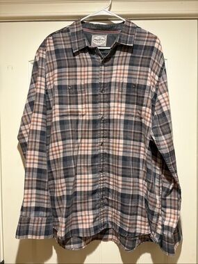 Flag and Anthem Lightweight Plaid Button-Down Shirt - Navy and Peach